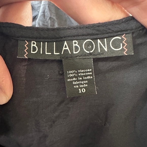 Billabong dress - Picture 3 of 6